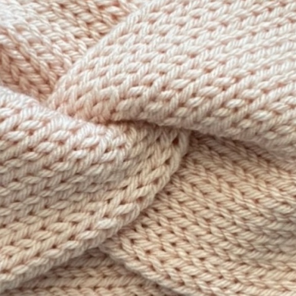 NWT Twisted Knitted Headband knitted earwarmer double layered Handmade bโฆ - Picture 2 of 4